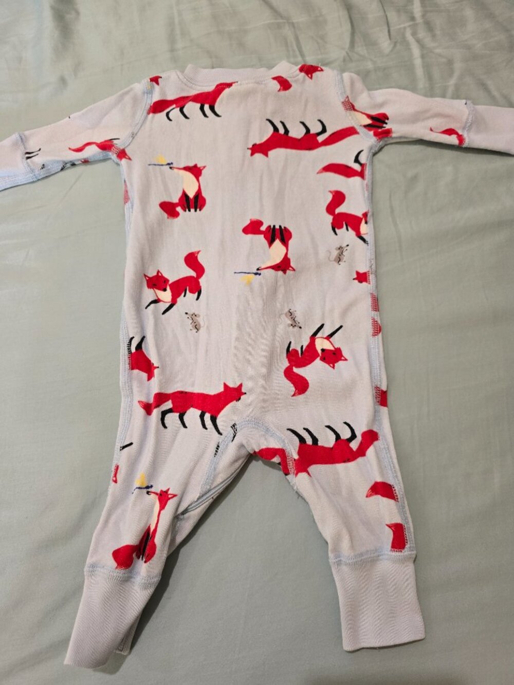 Hanna Anderson Bundle 3-6 month sleepers - Picture 7 of 13